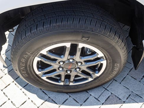 Used 2024 Toyota Tacoma TRD Sport w/ TRD Sport Upgrade Package AWD/4WD image 13