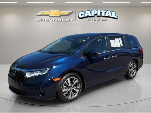 Used 2023 Honda Odyssey Touring image 1