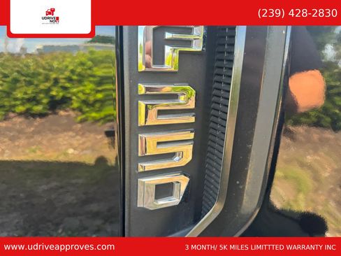 Used 2017 Ford F250 XLT AWD/4WD image 6