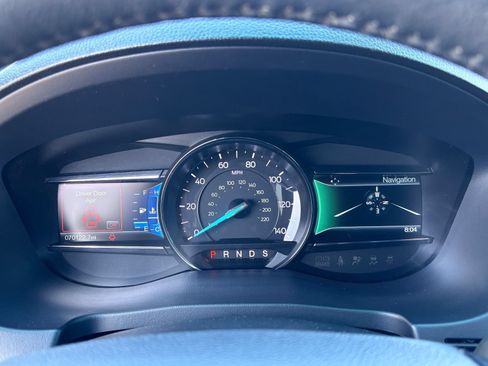 Used 2016 Ford Explorer XLT w/ Equipment Group 202A FWD image 25