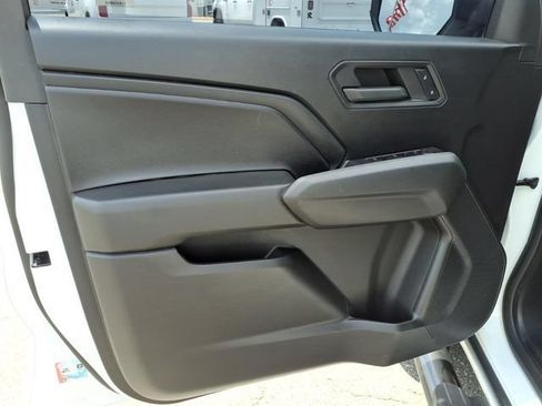 Used 2023 Chevrolet Colorado W/T AWD/4WD image 18