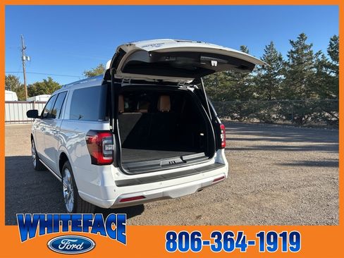 Used 2022 Ford Expedition Max Platinum image 42