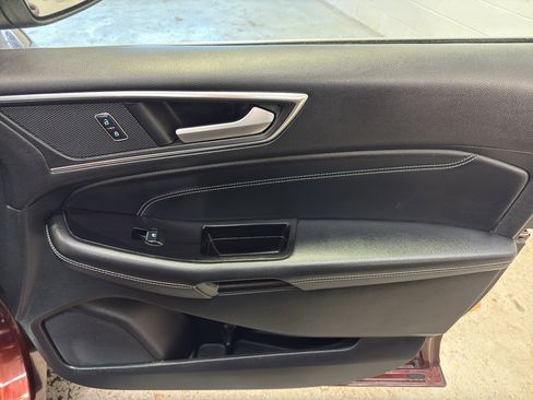 Used 2015 Ford Edge Titanium w/ Equipment Group 302A image 19