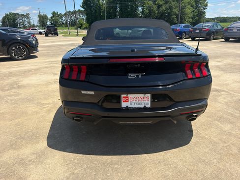 Used 2024 Ford Mustang GT Premium RWD image 5