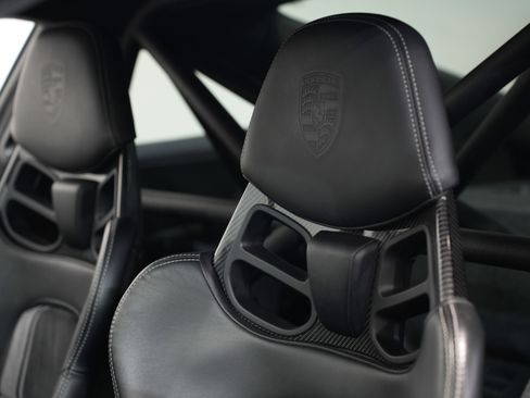 Used 2018 Porsche 911 GT3 image 29