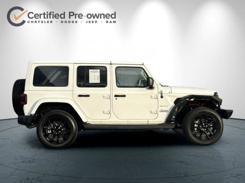 Used 2021 Jeep Wrangler Unlimited Sahara w/ Cold Weather Group image 3