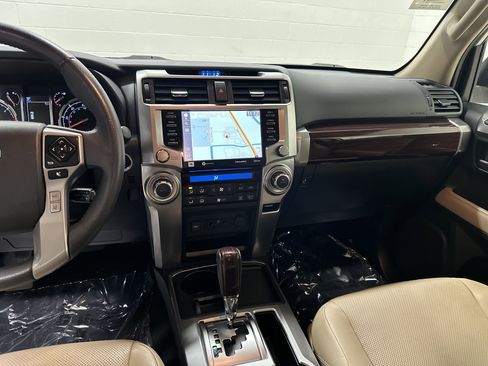 Used 2020 Toyota 4Runner Limited image 30