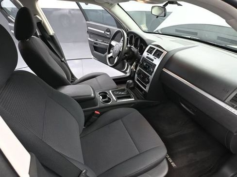 Used 2010 Dodge Charger SXT AWD/4WD image 39
