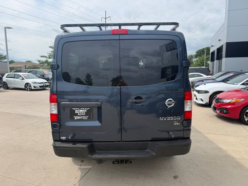 Used 2019 Nissan NV 3500 SL RWD image 5