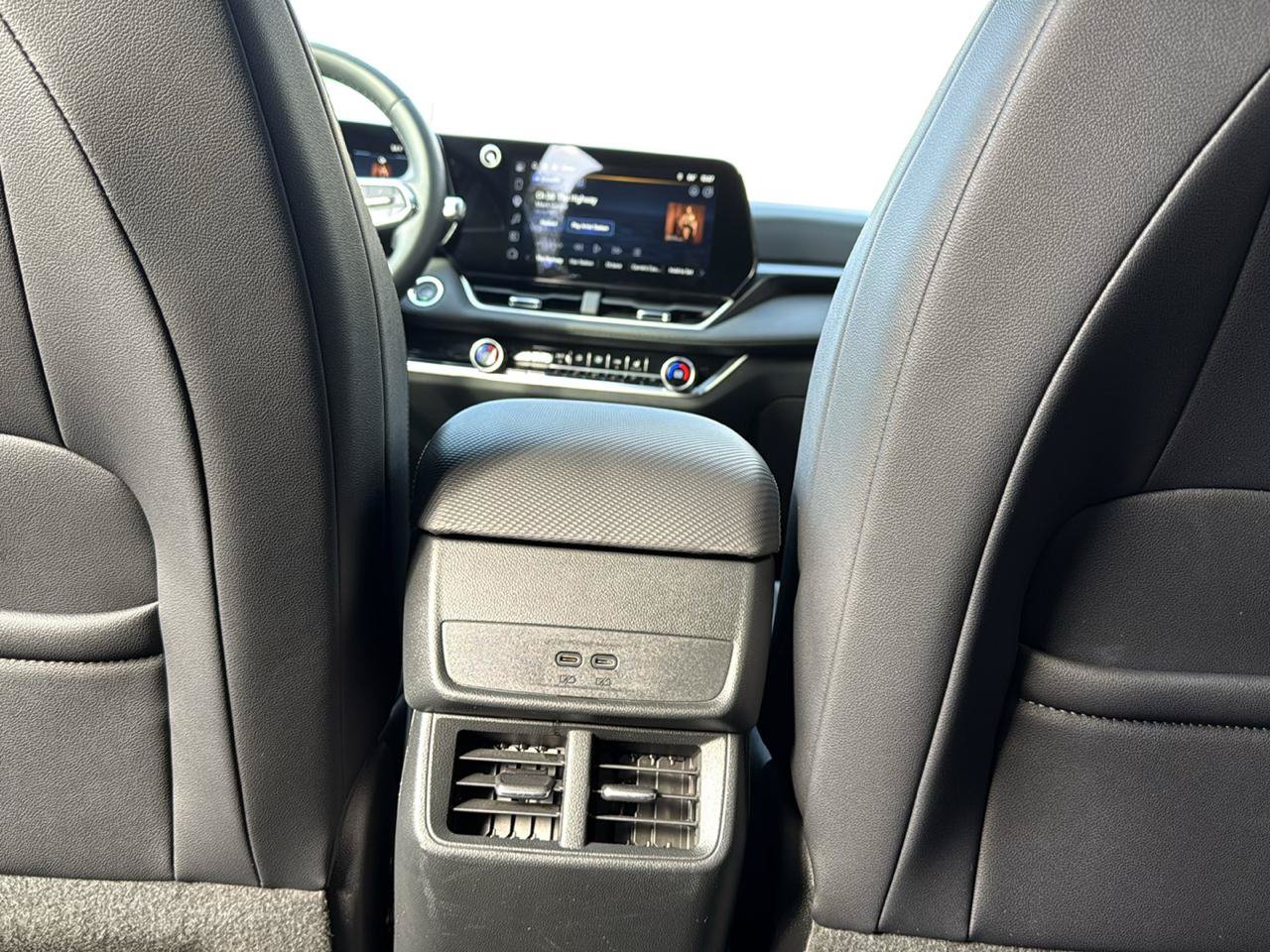 Used 2026 Chevrolet Equinox LT w/ Convenience Package II AWD/4WD image 19
