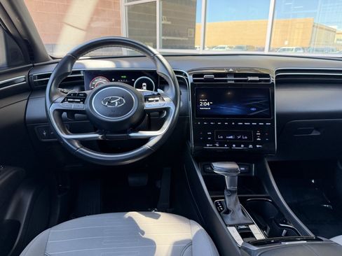 Used 2023 Hyundai Santa Cruz SEL Premium AWD/4WD image 16