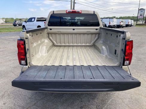 Used 2023 Chevrolet Colorado W/T RWD image 16