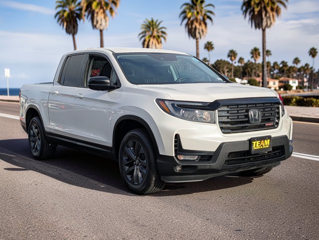 Used 2023 Honda Ridgeline Sport image 4