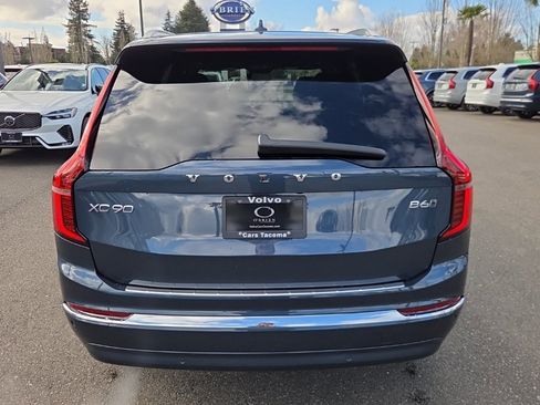New 2026 Volvo XC90 B6 Plus w/ Protection Package Premier image 12