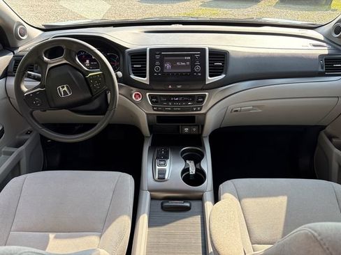 Used 2021 Honda Pilot LX image 19