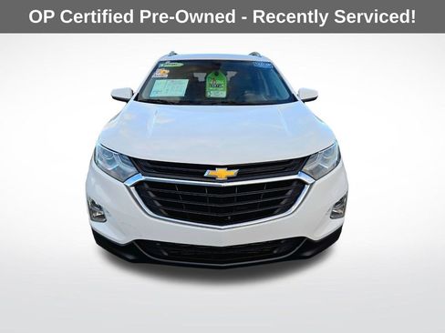 Used 2018 Chevrolet Equinox LT image 2