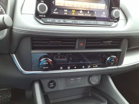 New 2026 Nissan Rogue SV image 13