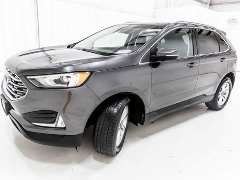 Used 2020 Ford Edge SEL AWD/4WD image 3