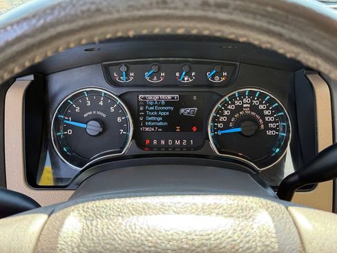 Used 2013 Ford F150 XLT w/ Luxury Equipment Group image 21