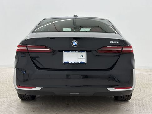 Used 2025 BMW 530i RWD image 10