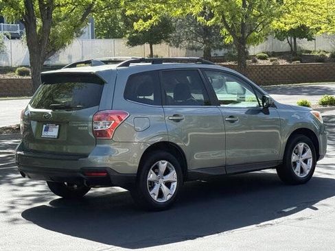 Used 2016 Subaru Forester 2.5i Limited AWD/4WD image 4