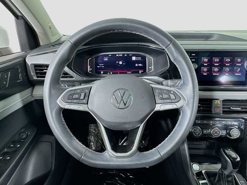 Used 2023 Volkswagen Taos SEL AWD/4WD image 16
