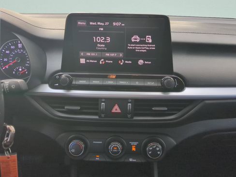 Used 2023 Kia Forte LXS w/ LXS Technology Package FWD image 14