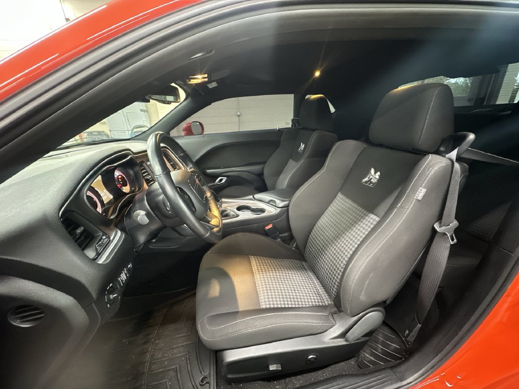 Used 2021 Dodge Challenger R/T Scat Pack RWD image 18