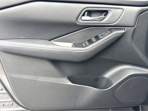 New 2026 Nissan Rogue SV image 21