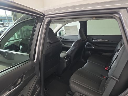 New 2026 INFINITI QX60 Luxe w/ Cargo Package AWD/4WD image 18
