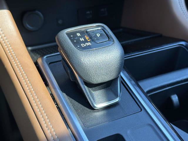 Used 2022 Nissan Pathfinder Platinum AWD/4WD image 20
