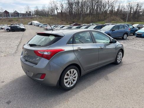 Used 2016 Hyundai Elantra GT image 9