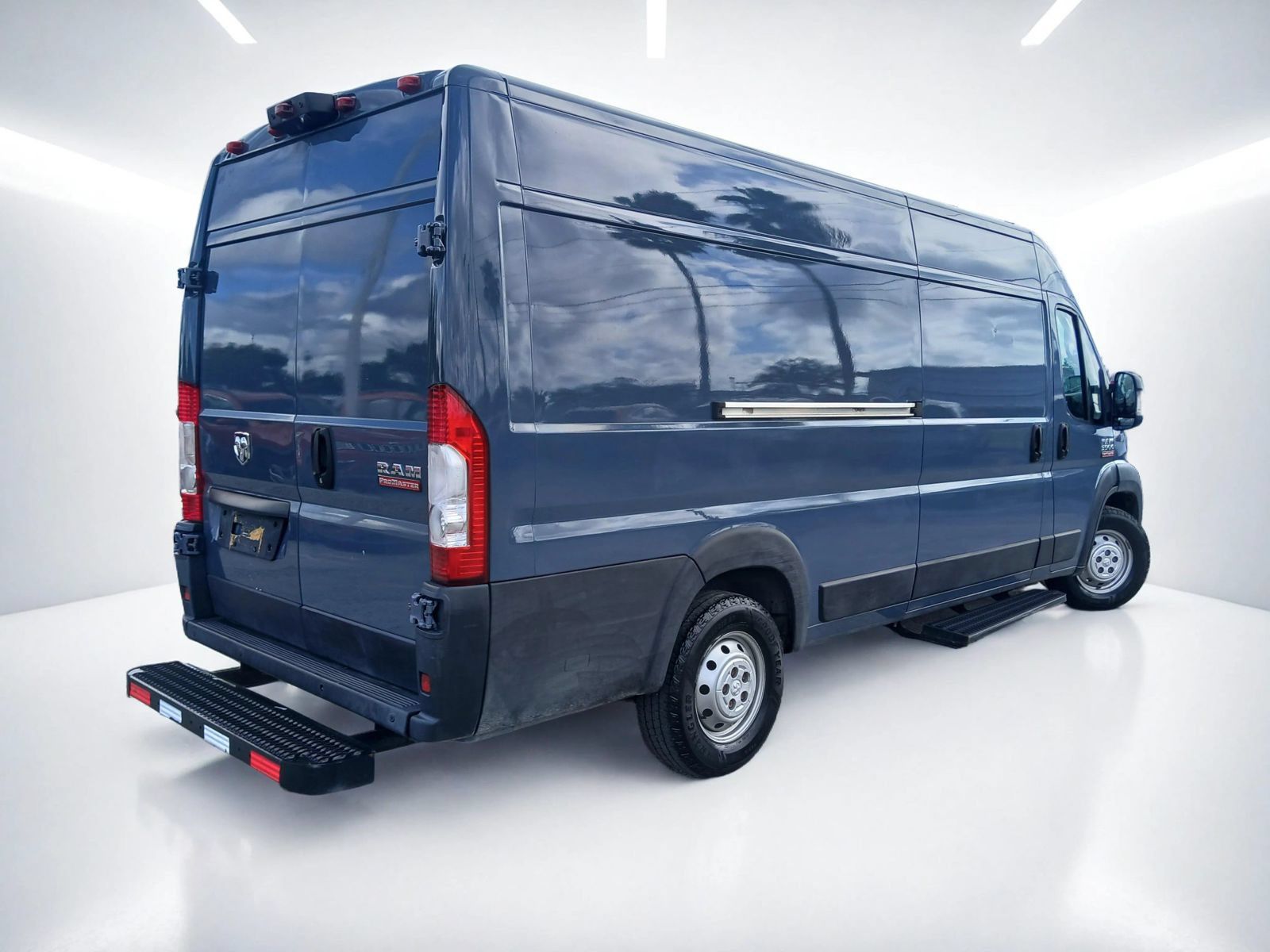 Used 2019 RAM ProMaster 3500 FWD image 5