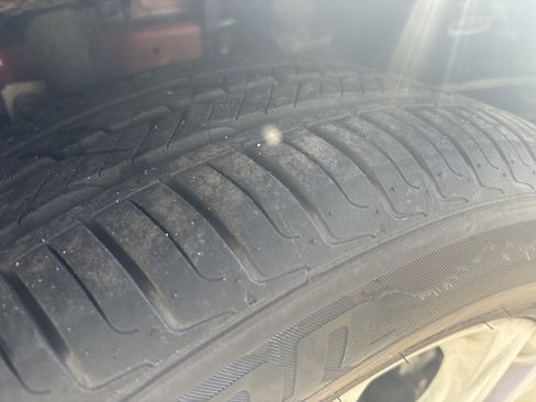 Used 2019 Ford Escape SEL image 11