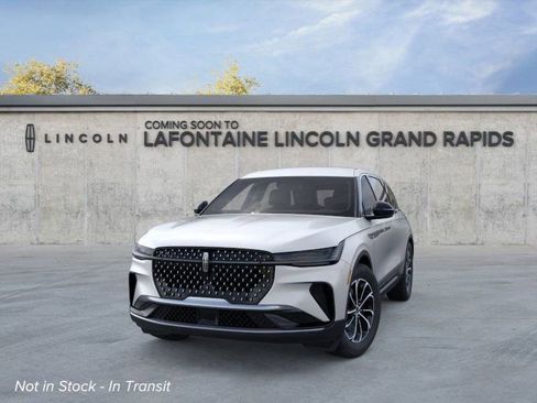 New 2026 Lincoln Nautilus Premier AWD/4WD image 2