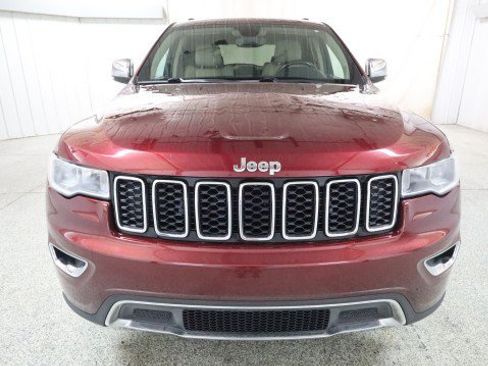 Used 2020 Jeep Grand Cherokee Limited AWD/4WD image 7