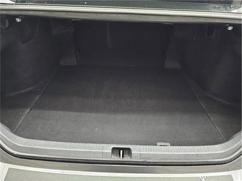 Used 2020 Toyota Camry XSE image 12