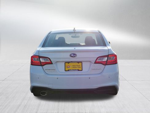 Used 2018 Subaru Legacy 2.5i Limited image 6