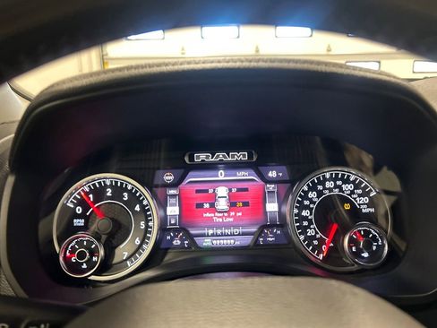 Certified 2022 RAM 1500 Laramie image 21