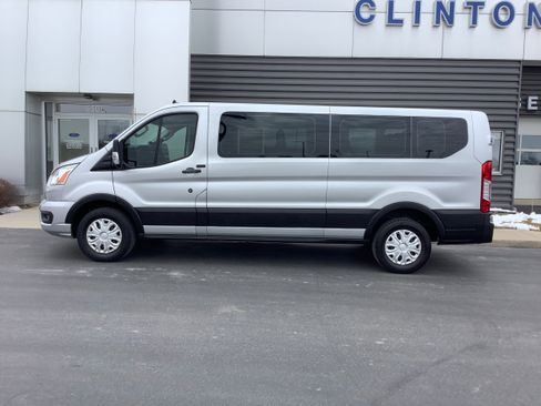 Used 2021 Ford Transit 350 XLT image 2