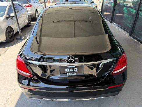 Used 2017 Mercedes-Benz E 300 image 14