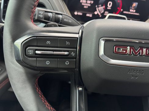 Used 2025 GMC Yukon XL AT4 Ultimate AWD/4WD image 23