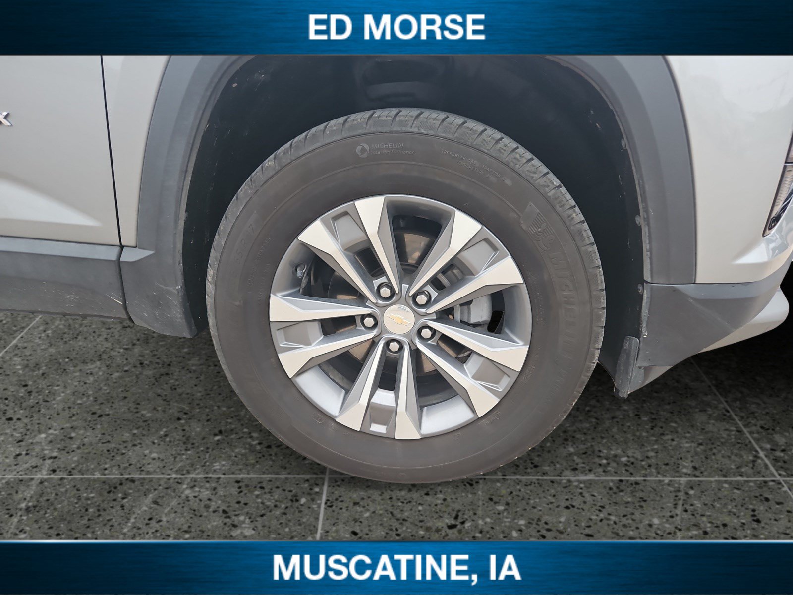 Used 2026 Chevrolet Equinox LT AWD/4WD image 12