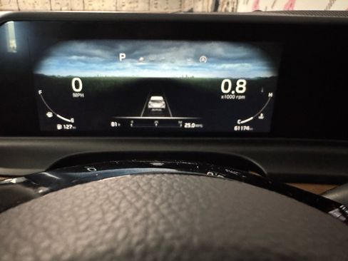 Used 2024 Kia Seltos EX FWD image 23