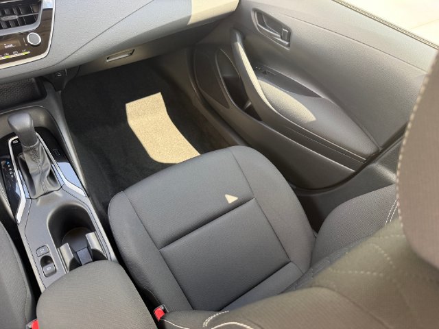 Used 2026 Toyota Corolla LE FWD image 24