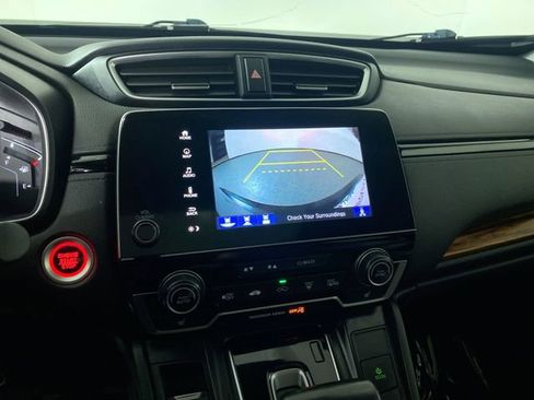 Used 2018 Honda CR-V Touring image 7