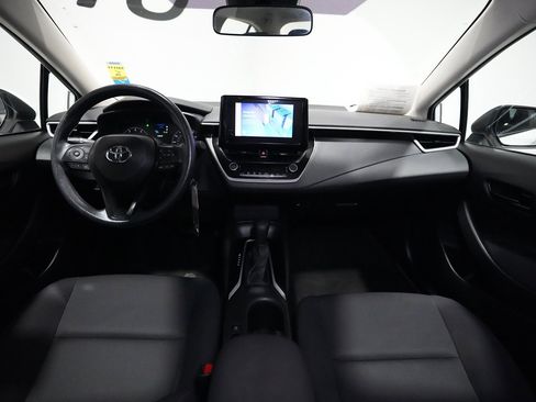 Used 2024 Toyota Corolla LE image 20