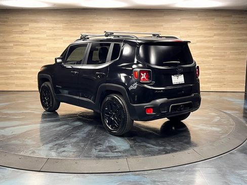 Used 2018 Jeep Renegade Sport w/ Power & Air Group image 11