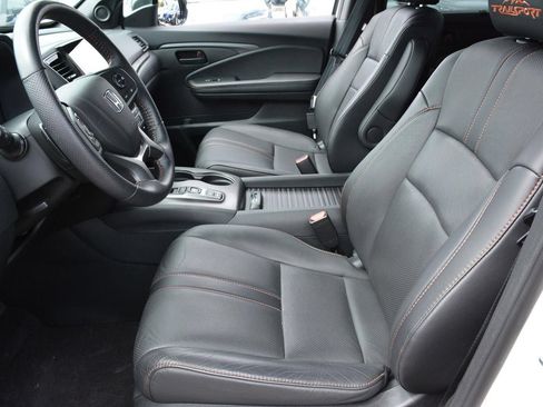 Used 2023 Honda Passport TrailSport image 7