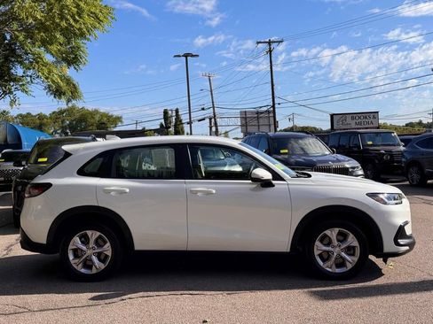 Used 2024 Honda HR-V LX image 7